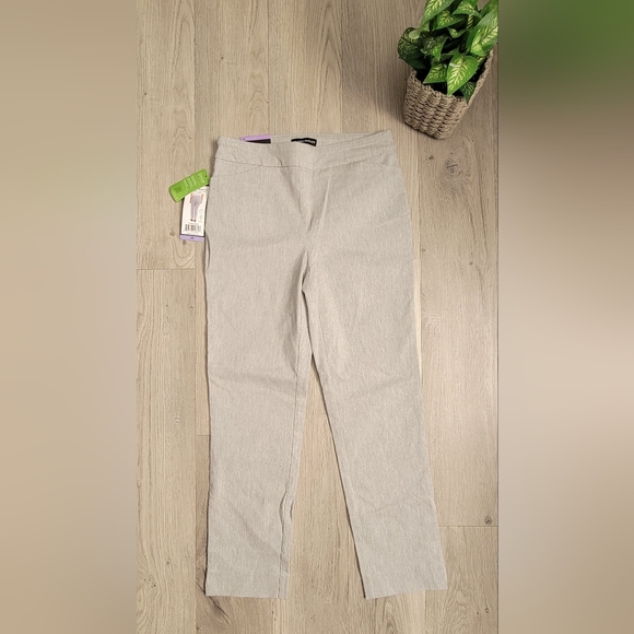 Hilary Radley Light Gray Full-Length Straight Leg Trouser Pants, Women (XS) NWT - Picture 2 of 14